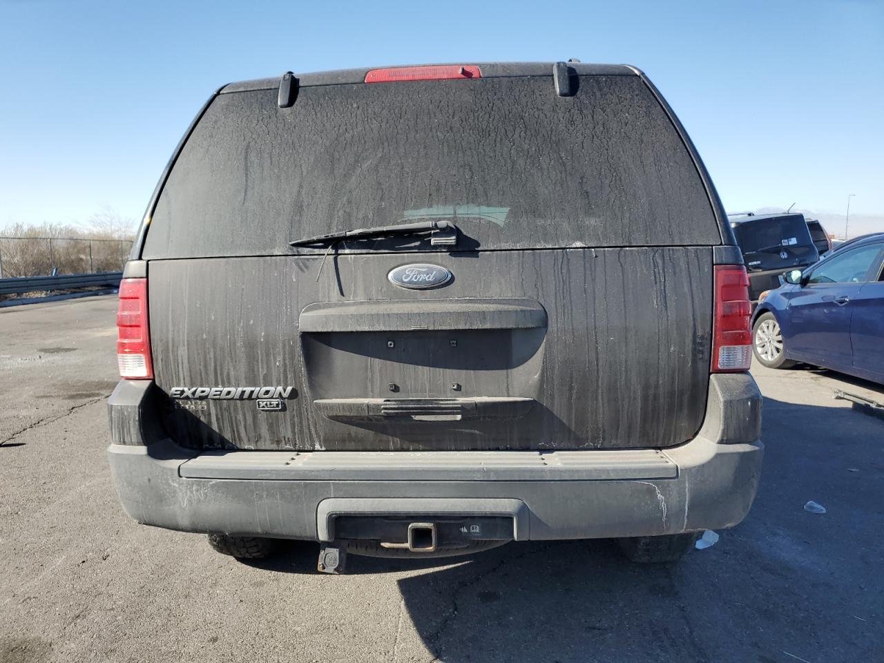 2006 Ford Expedition - Image 6