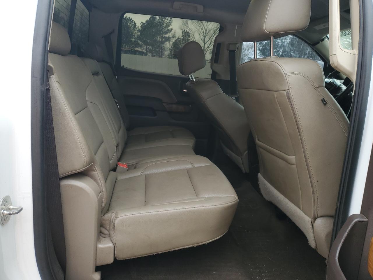 2017 GMC Sierra - Image 10