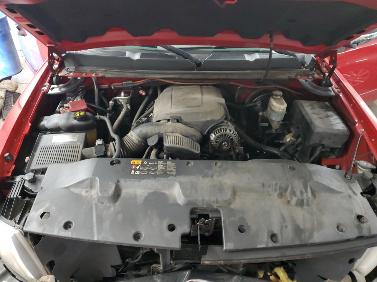 2011 Chevrolet Silverado - Image 11