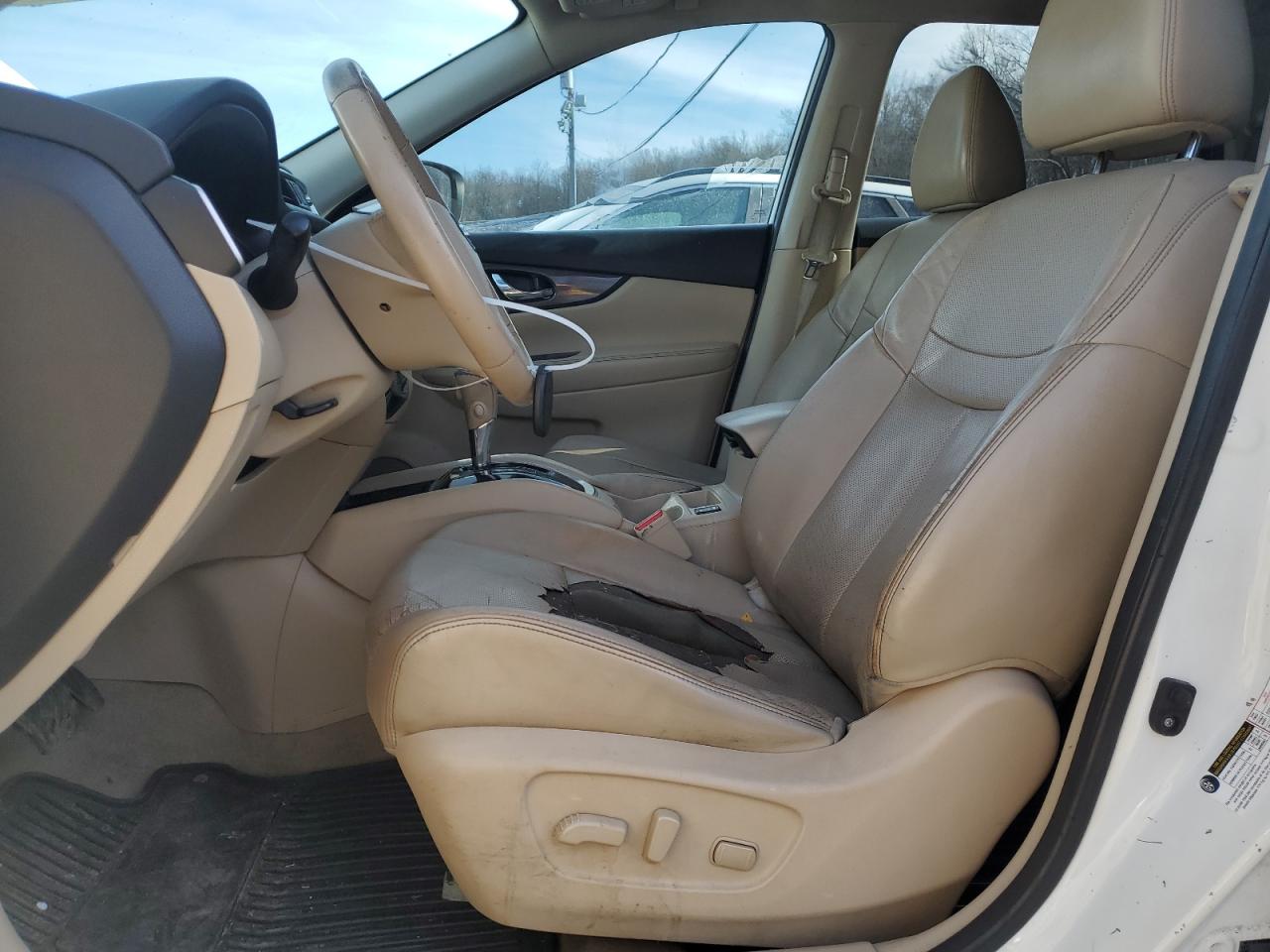 2014 Nissan Rogue - Image 7