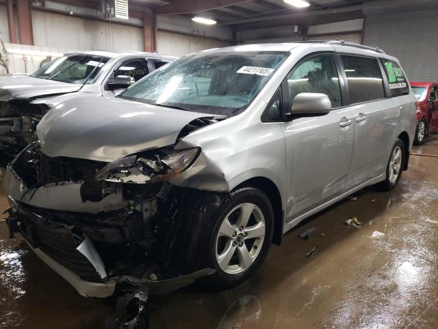 2019 Toyota Sienna Le