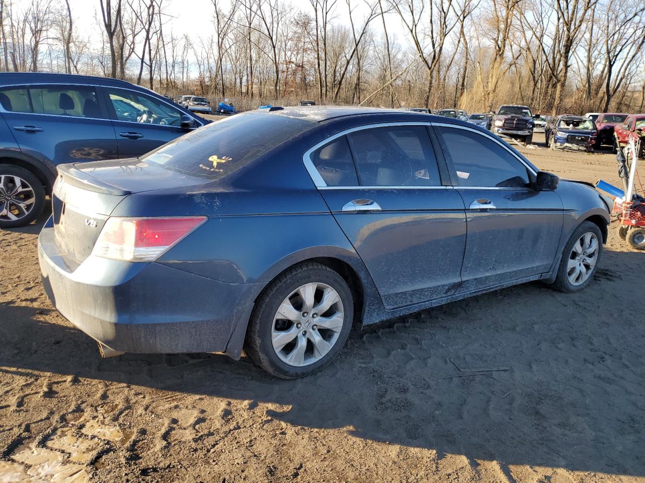 2010 Honda Accord - Image 3