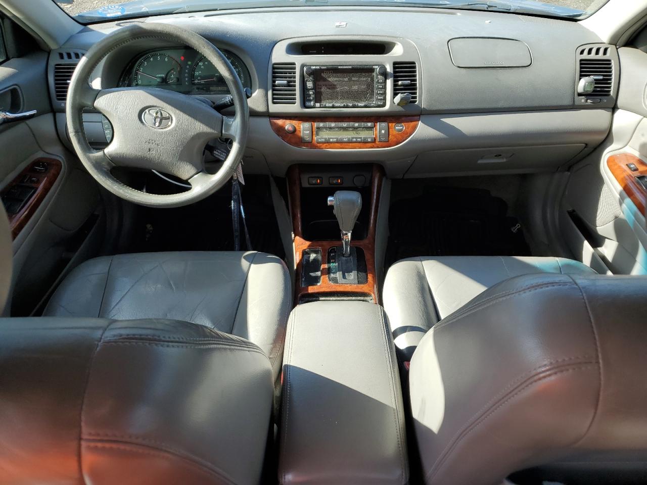 2002 Toyota Camry - Image 8