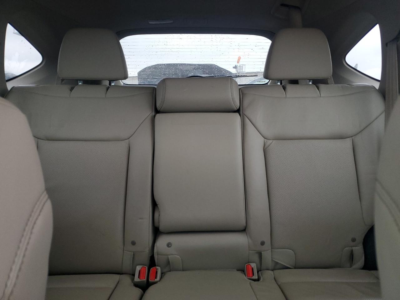 2016 Honda CR-V - Image 10