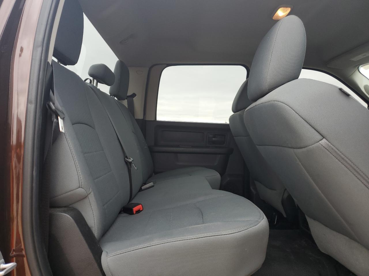 2014 RAM 2500 - Image 10