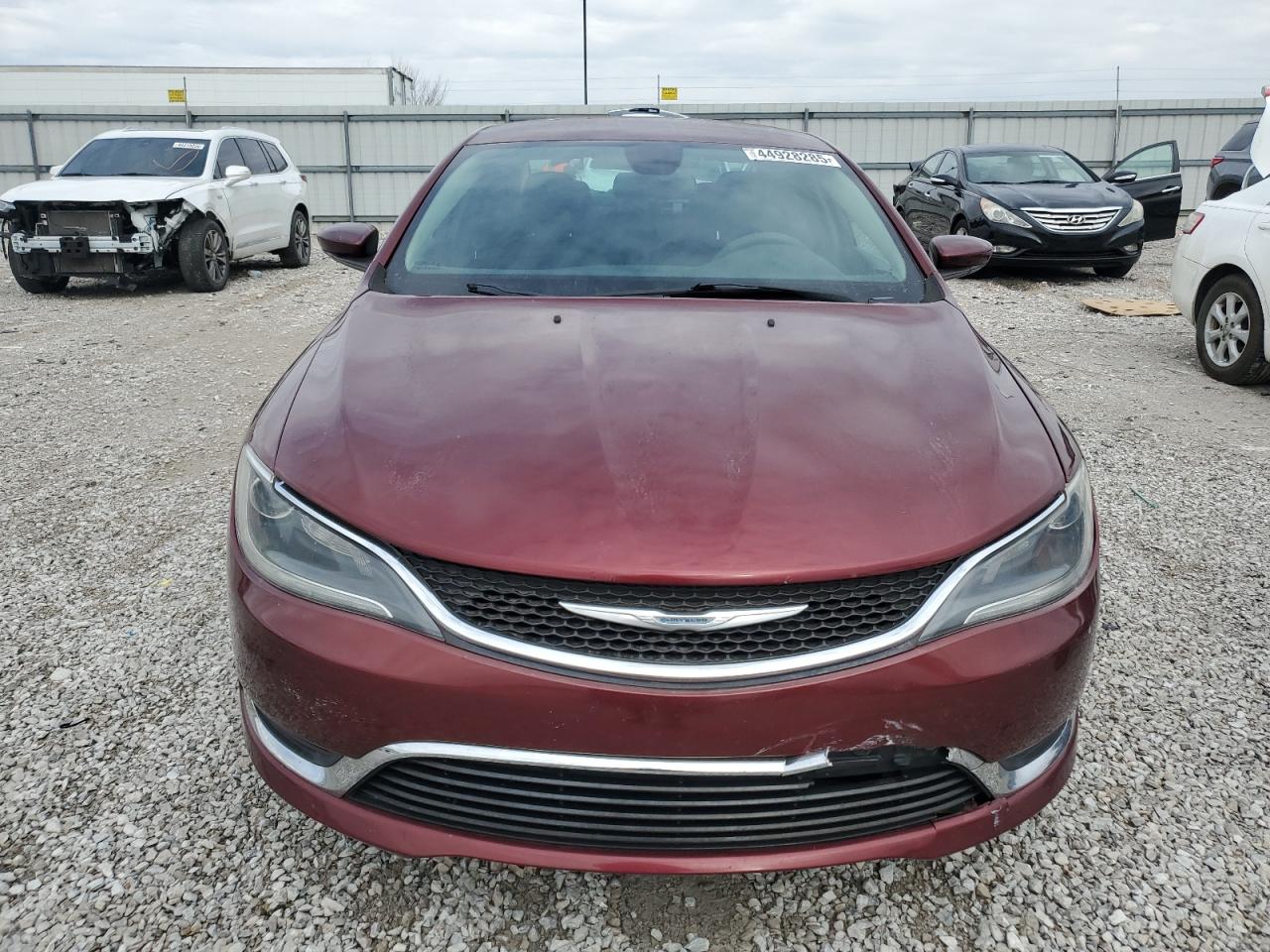 2015 Chrysler 200 - Image 5