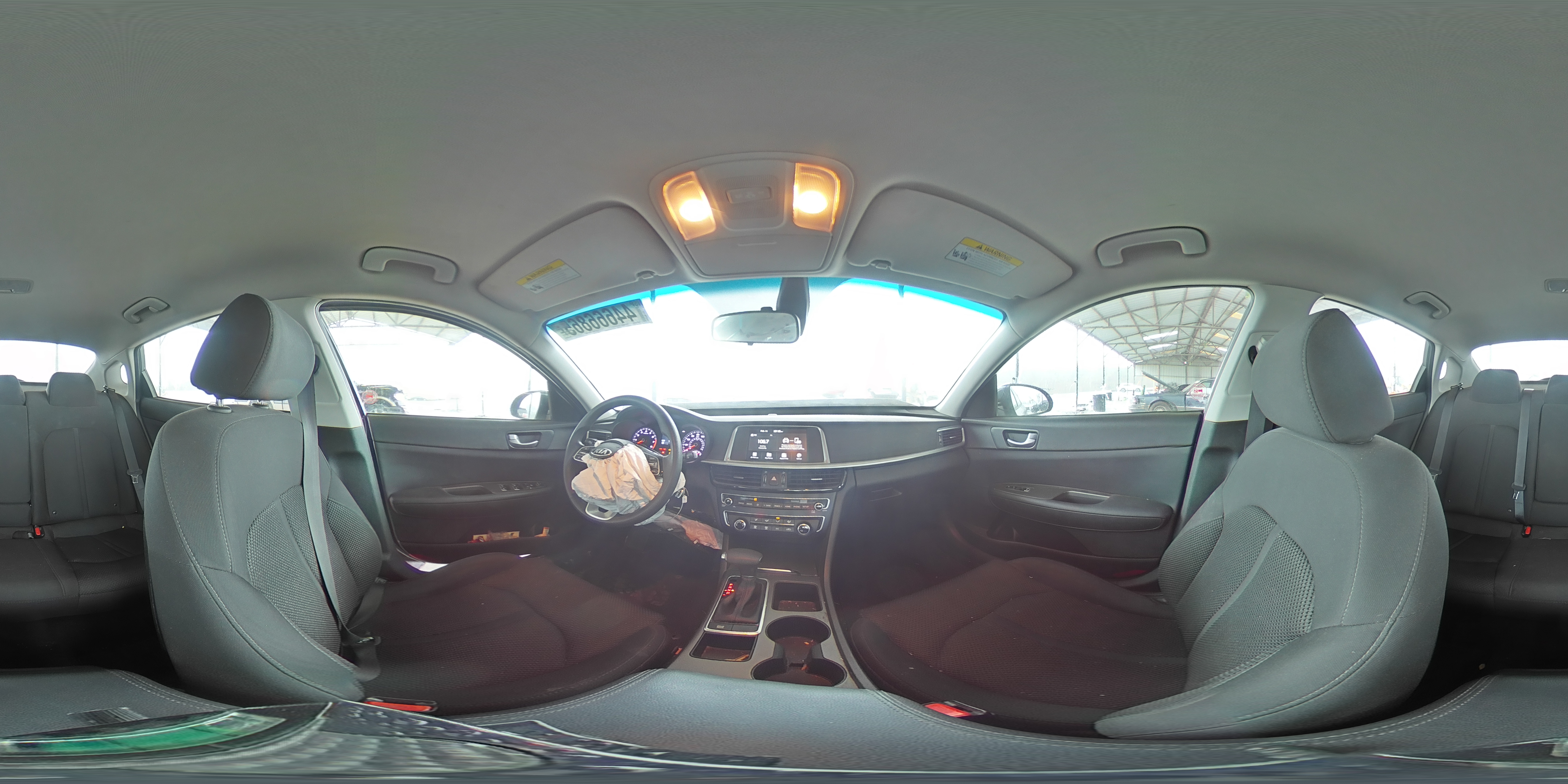 2020 Kia Optima - Image 12