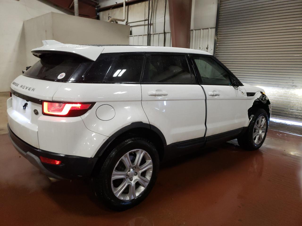 2018 Land Rover Range Rover - Image 3