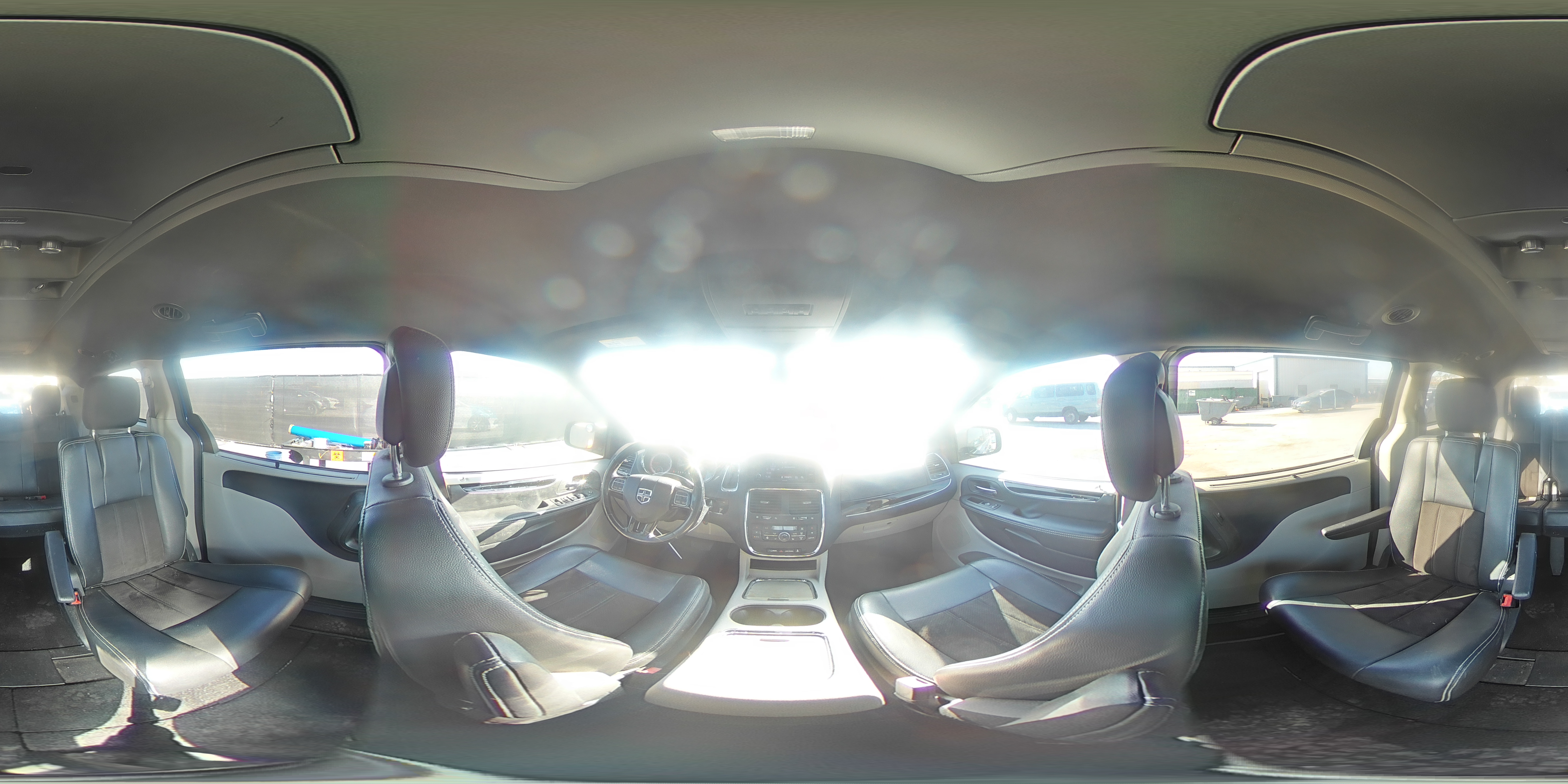 2019 Dodge Caravan - Image 15