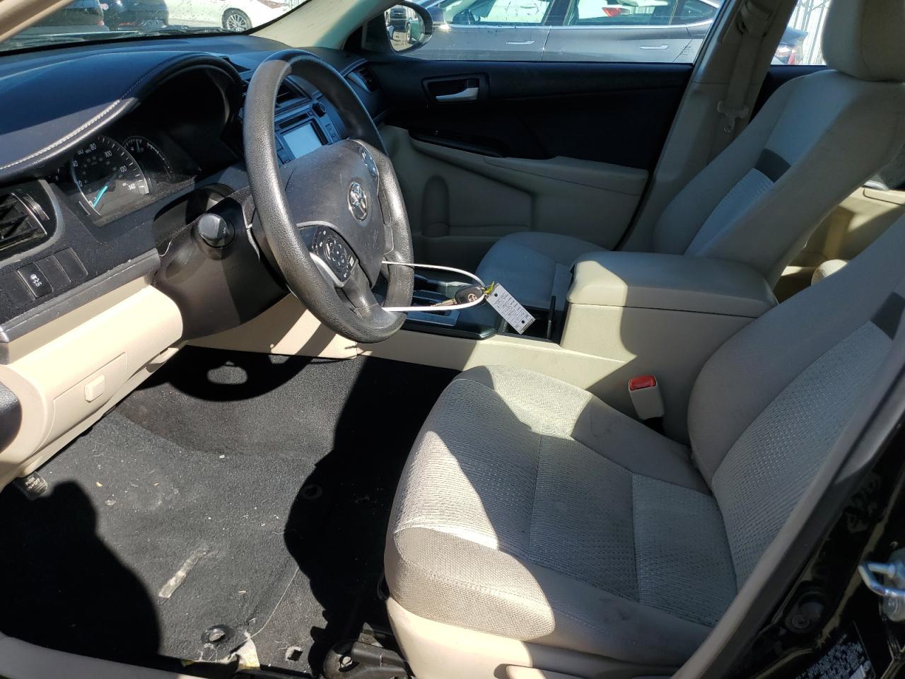 2014 Toyota Camry - Image 7