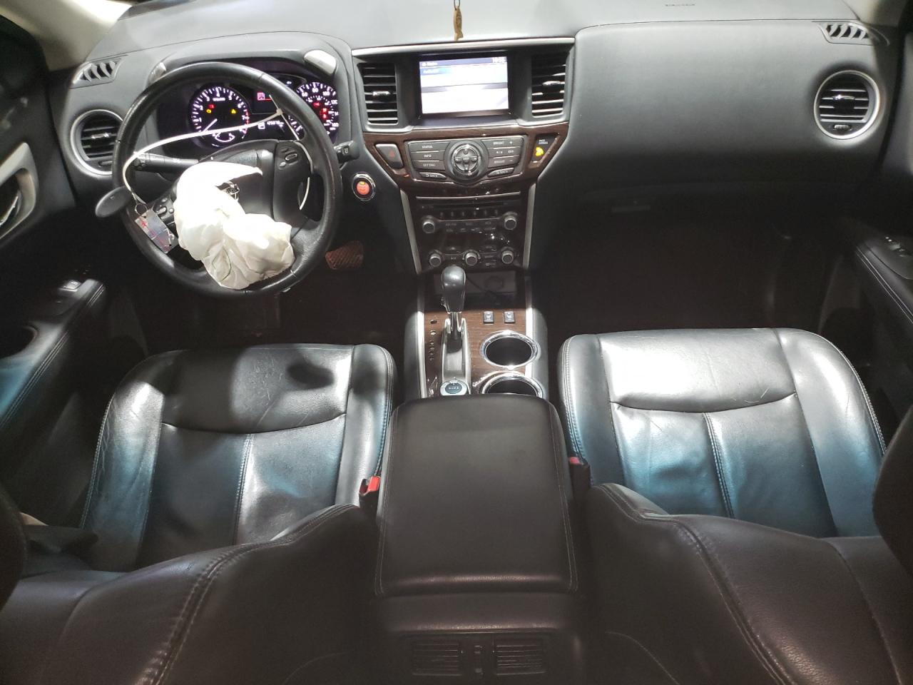 2013 Nissan Pathfinder - Image 8