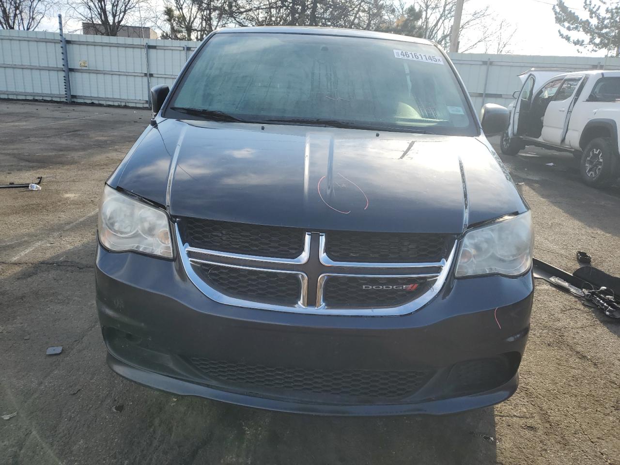 2014 Dodge Caravan - Image 5