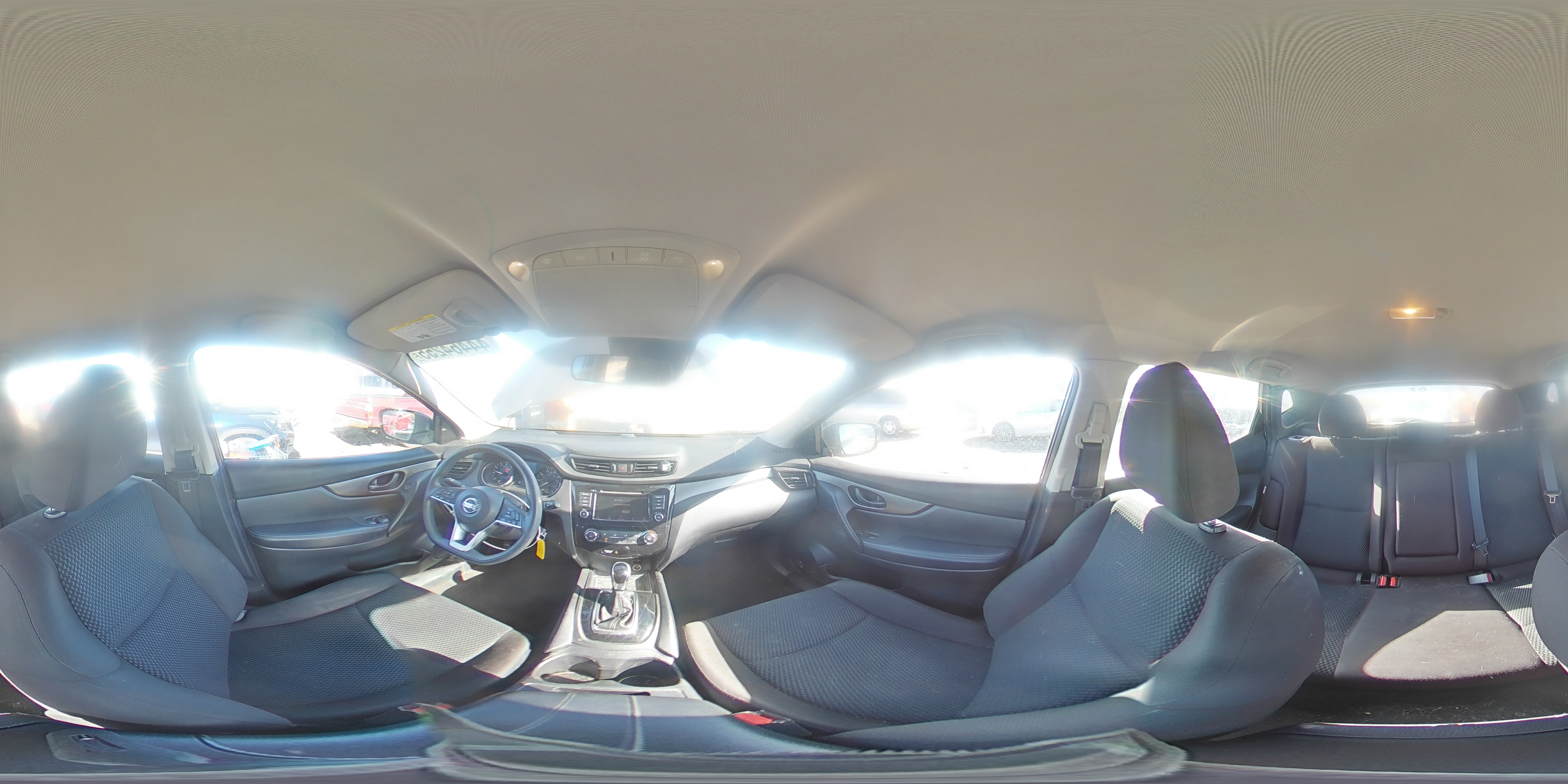 2021 Nissan Rogue - Image 13