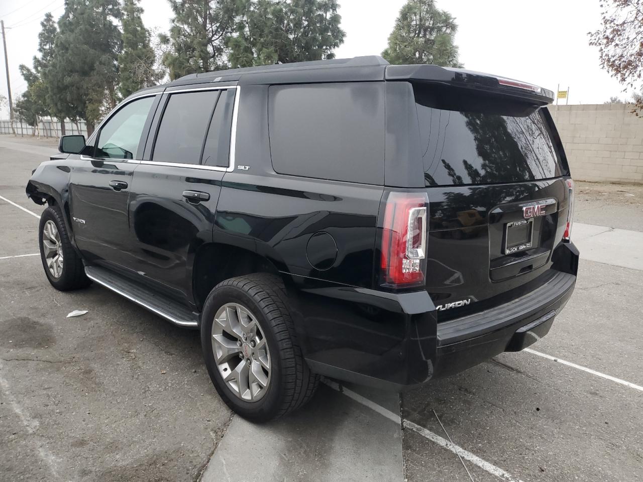 1GKS1BKC8JR209609 GMC YUKON 2018