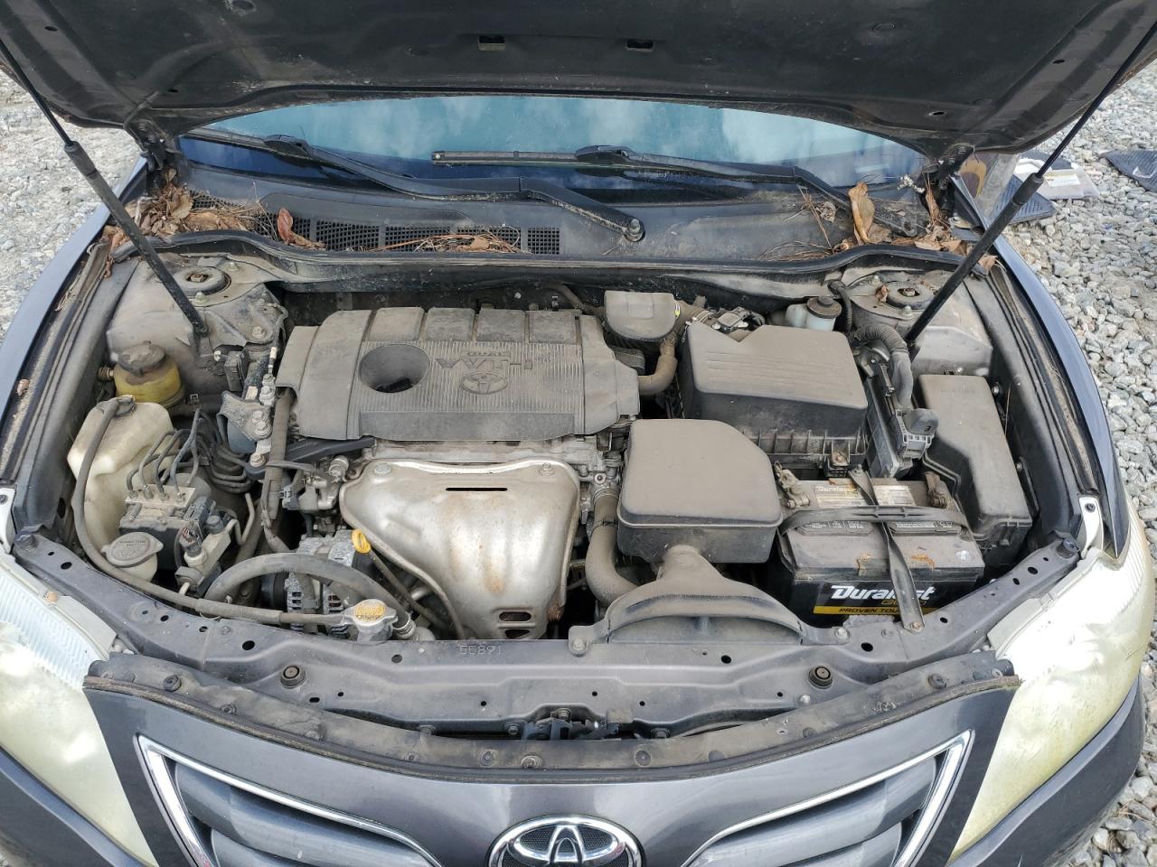 2011 Toyota Camry - Image 11