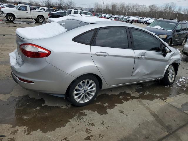  FORD FIESTA 2014 Silver