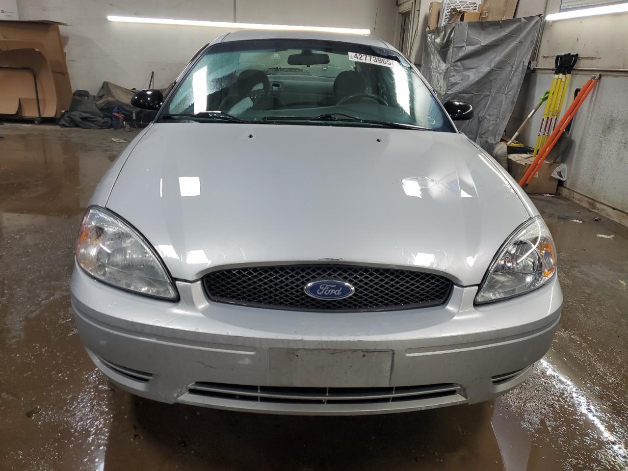 2007 Ford Taurus - Image 5