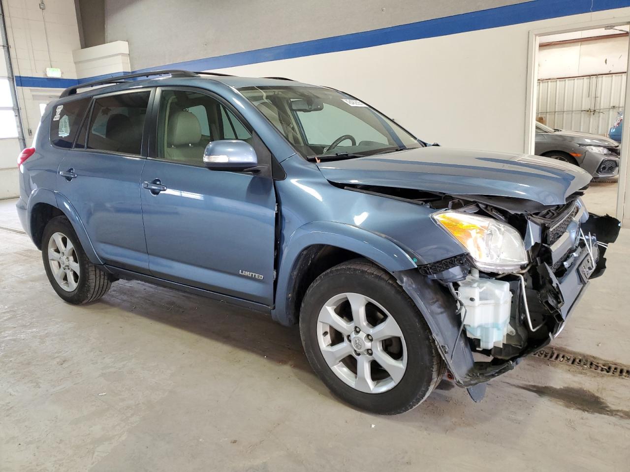 2012 Toyota RAV 4 - Image 4