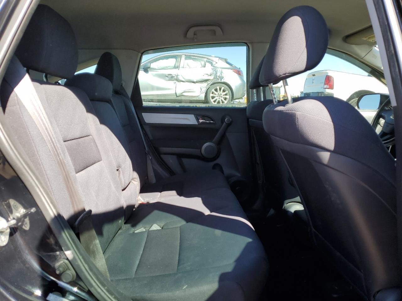 2011 Honda CR-V - Image 11