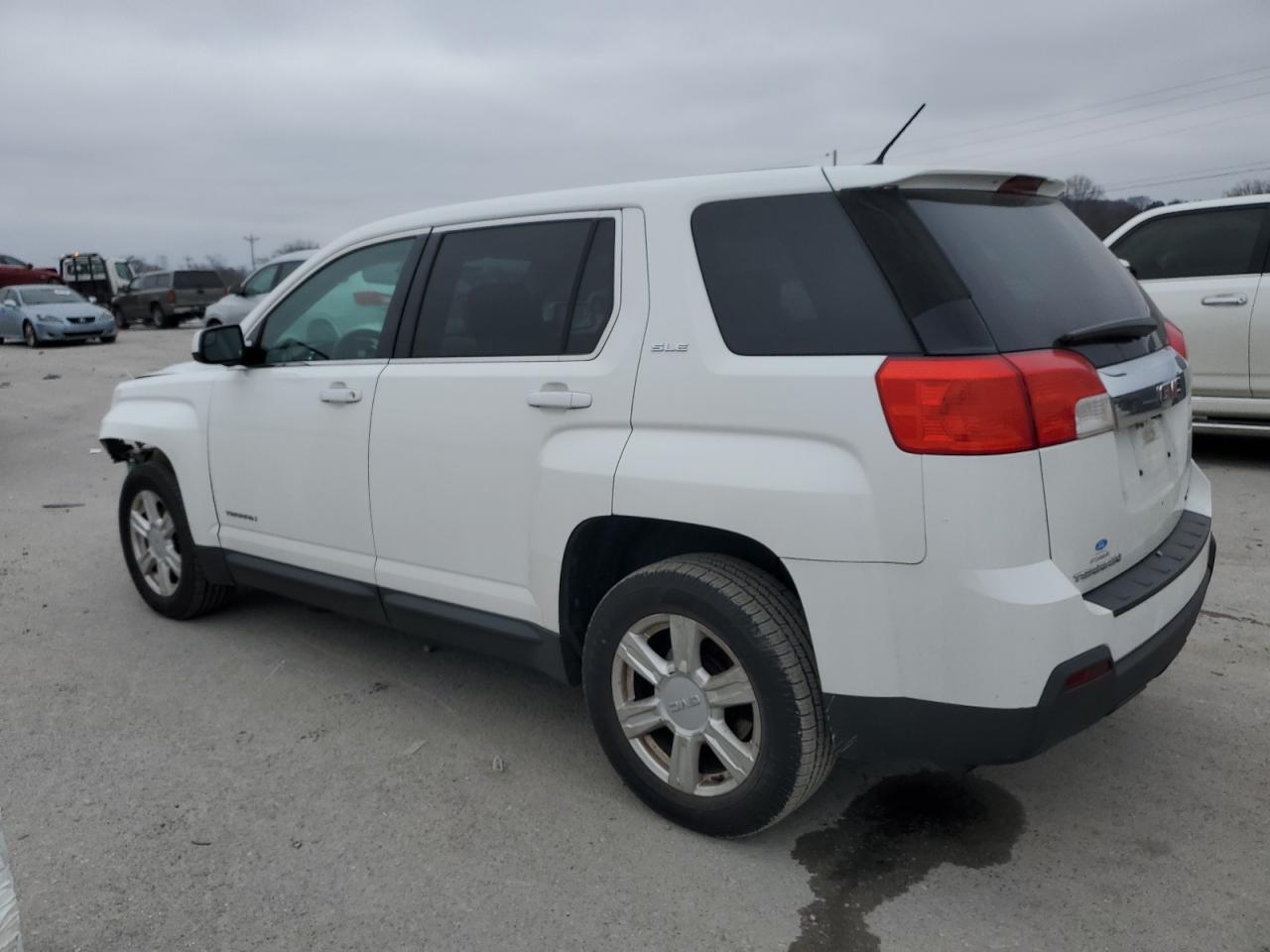 2014 GMC Terrain - Image 2