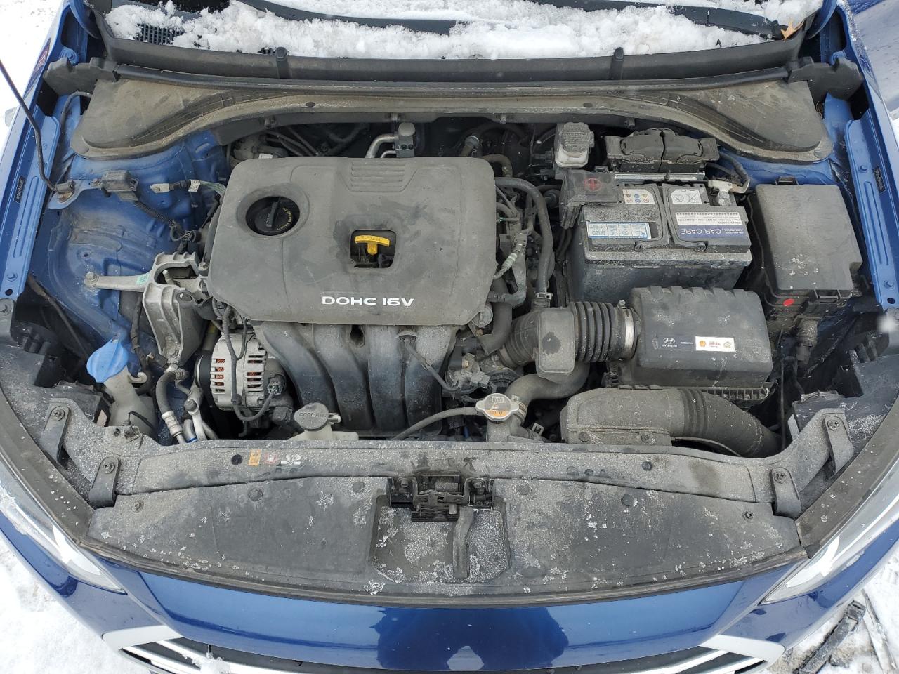 2017 Hyundai Elantra - Image 11