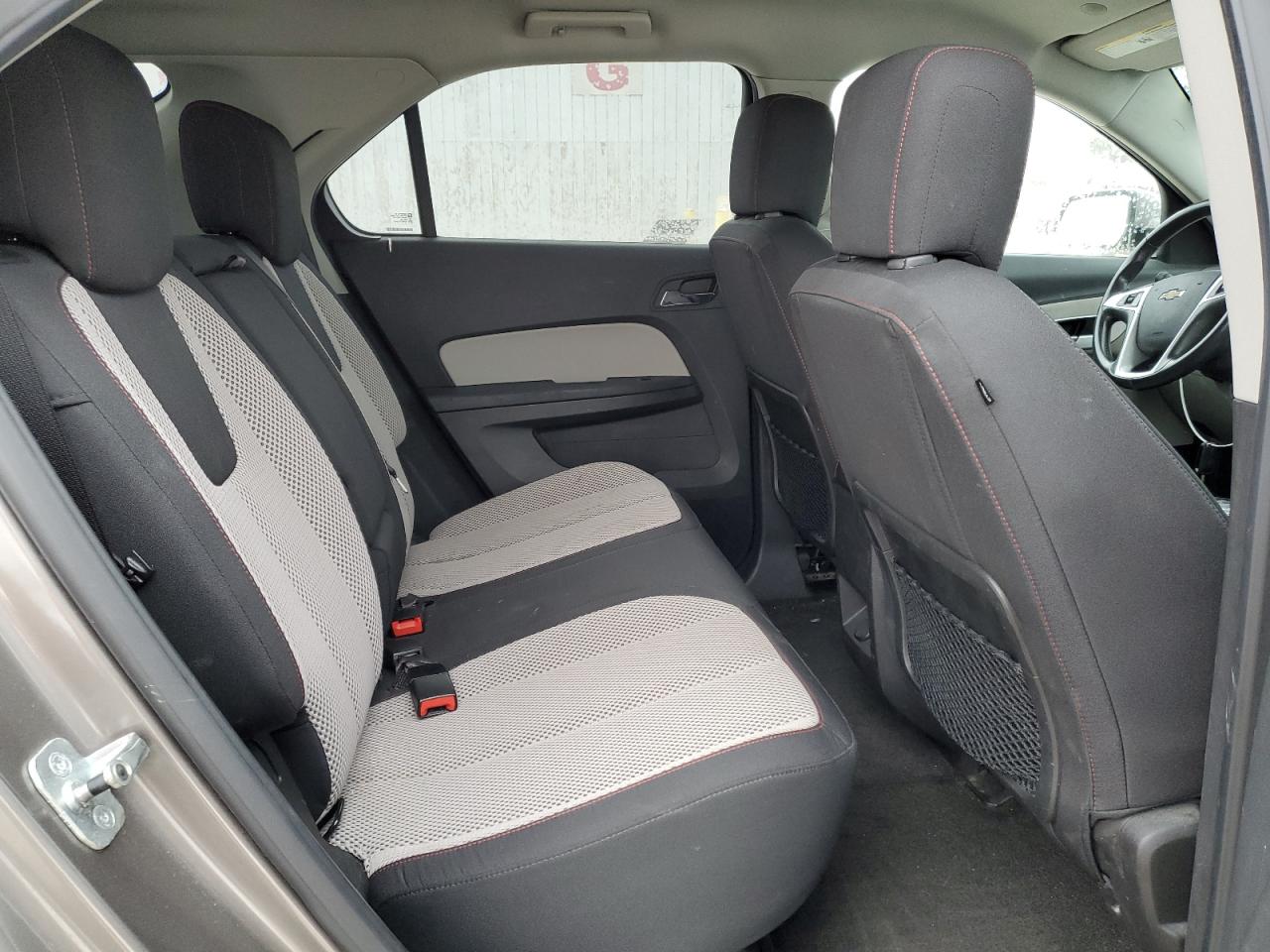 2010 Chevrolet Equinox - Image 11