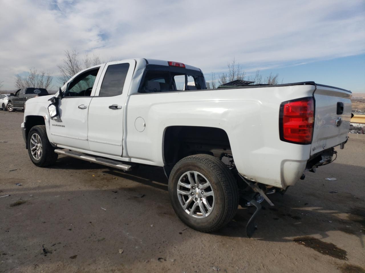 2015 Chevrolet Silverado - Image 2