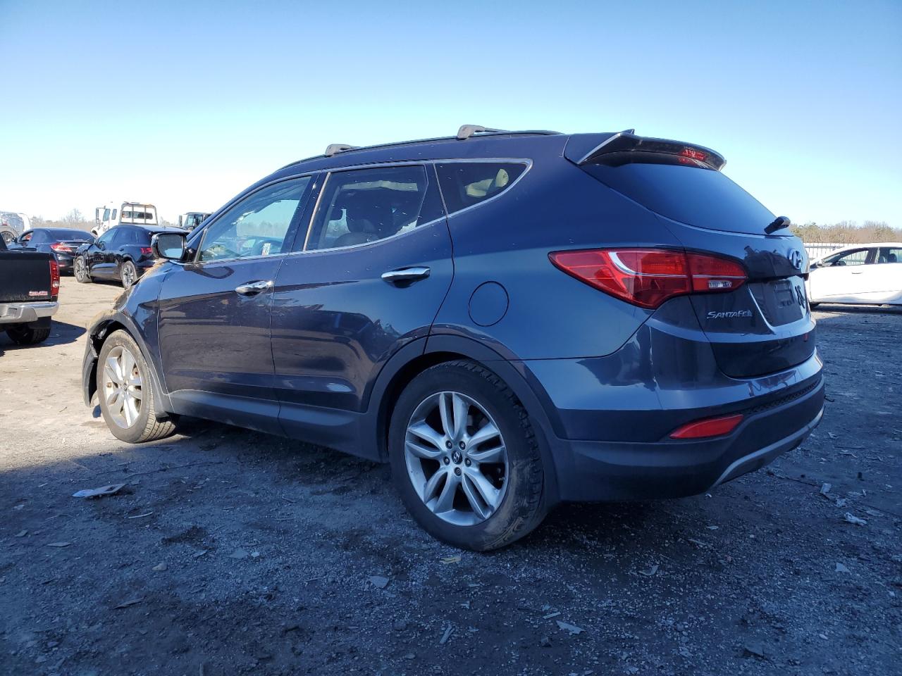 2013 Hyundai Santa Fe - Image 2
