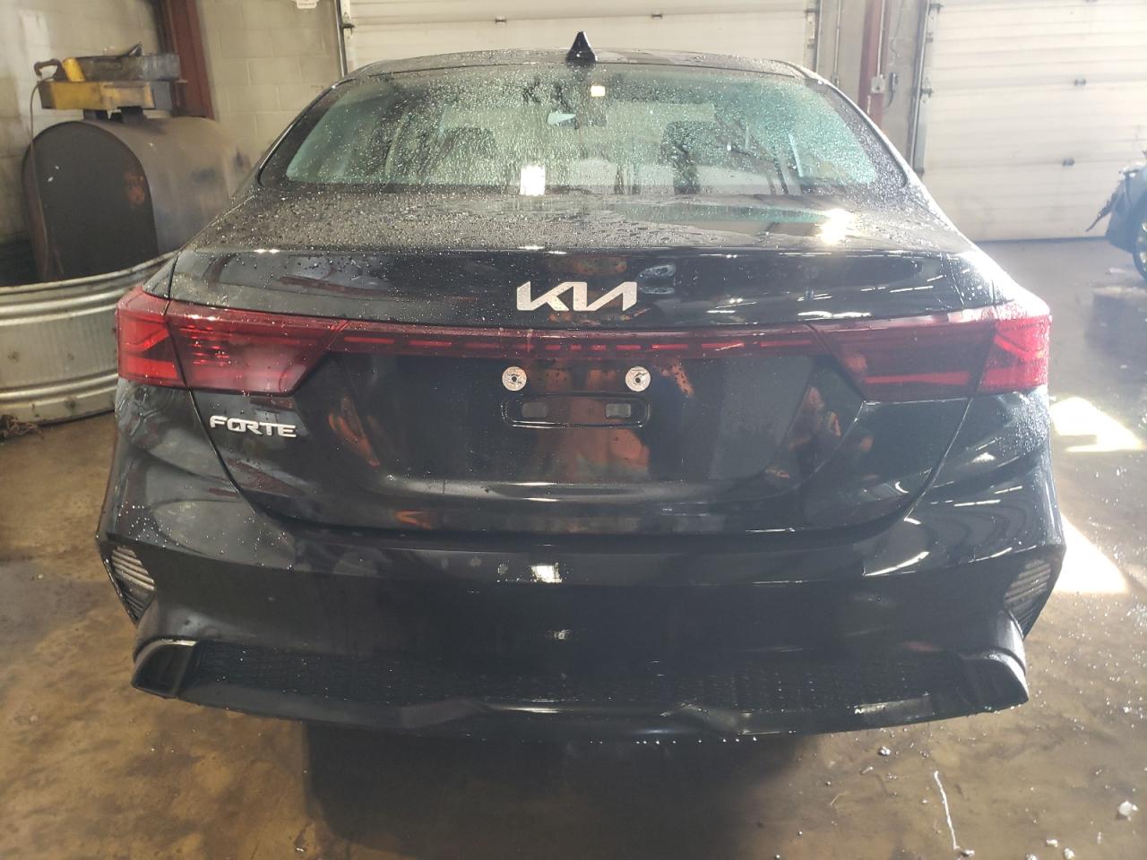 2022 Kia Forte - Image 6