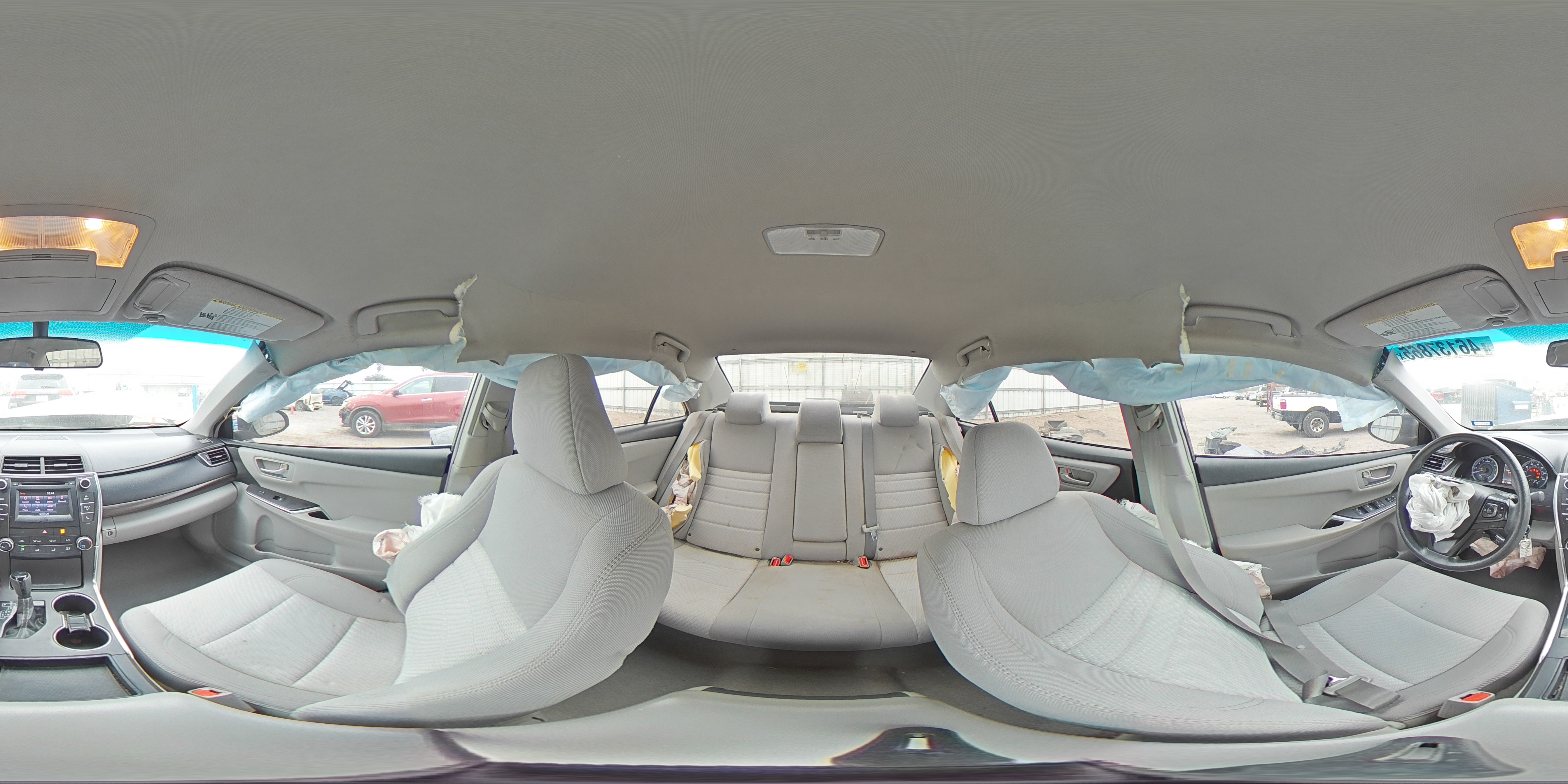 2016 Toyota Camry - Image 12
