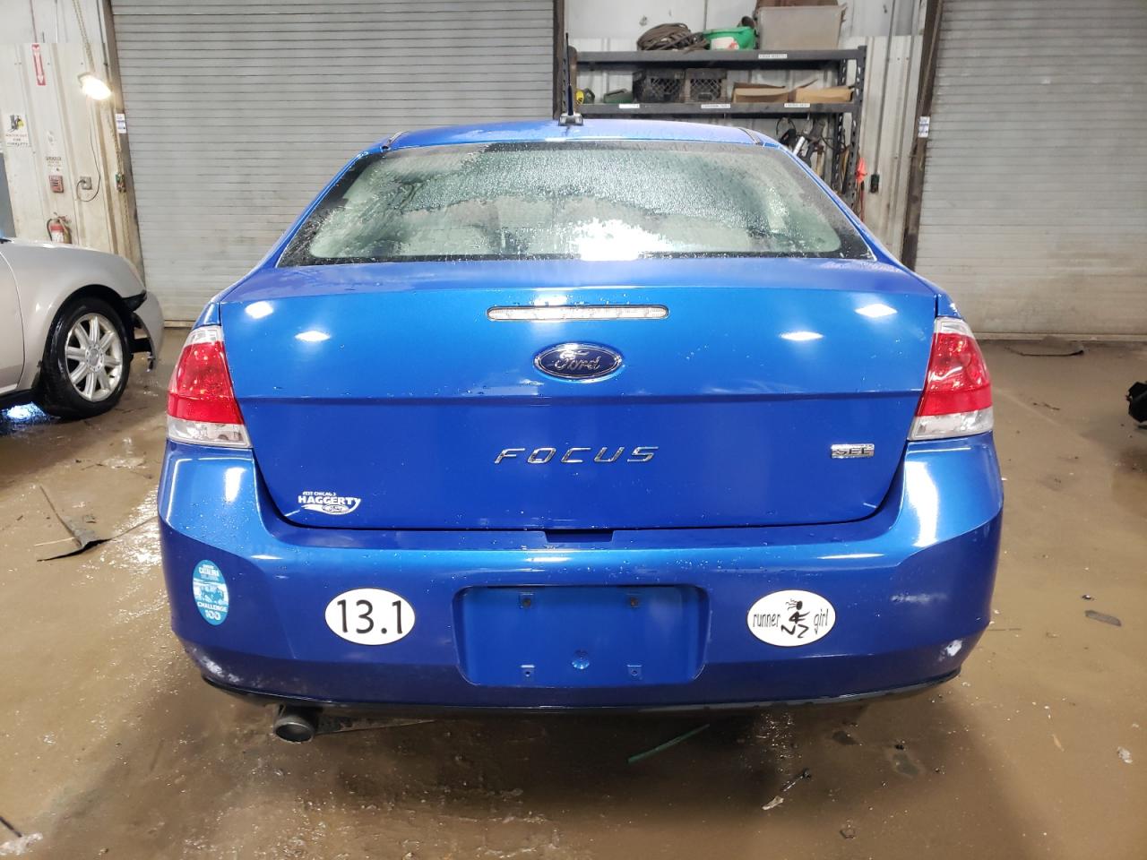 2010 Ford Focus - Image 6