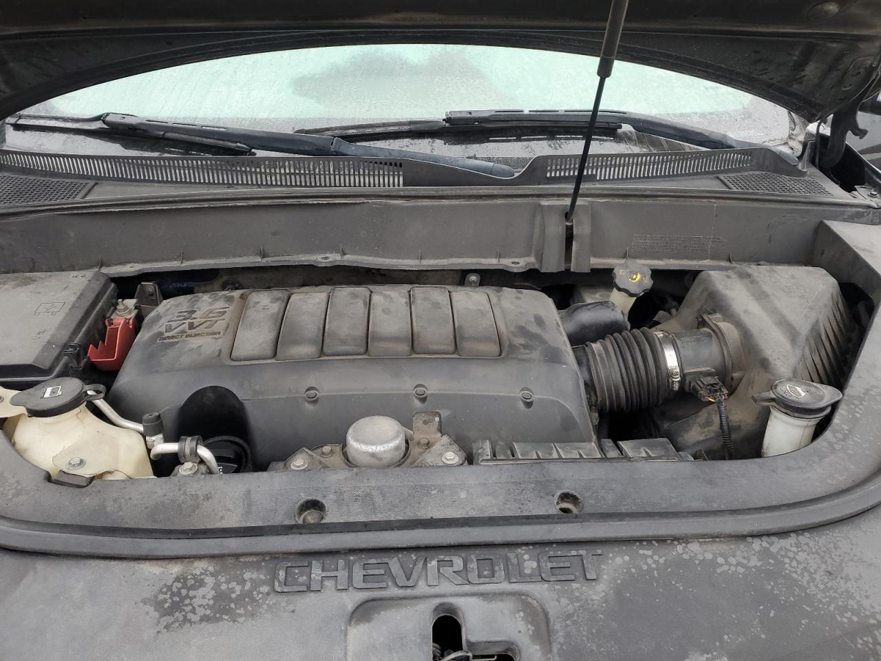 2010 Chevrolet Traverse - Image 13