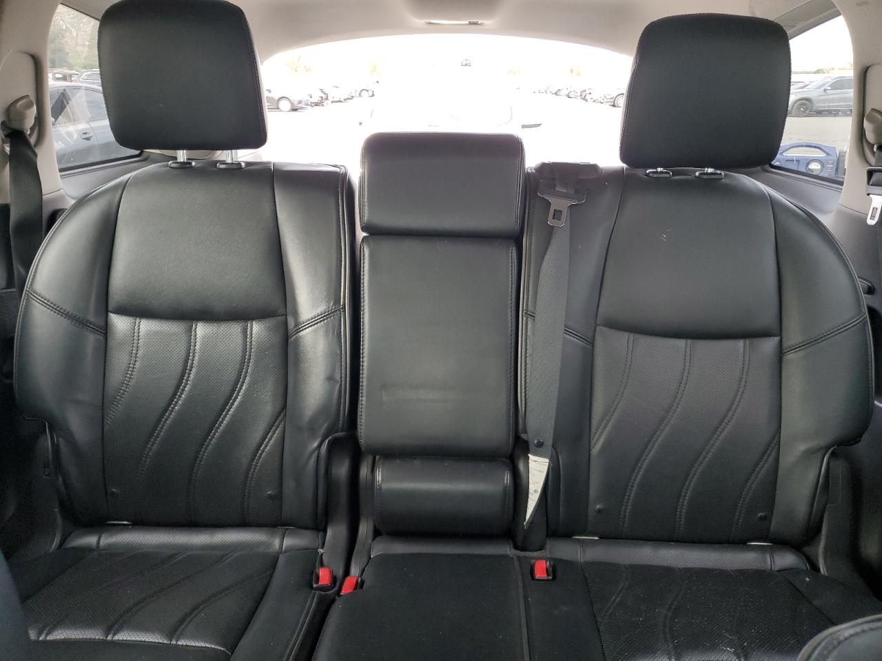 2013 Infiniti JX - Image 10