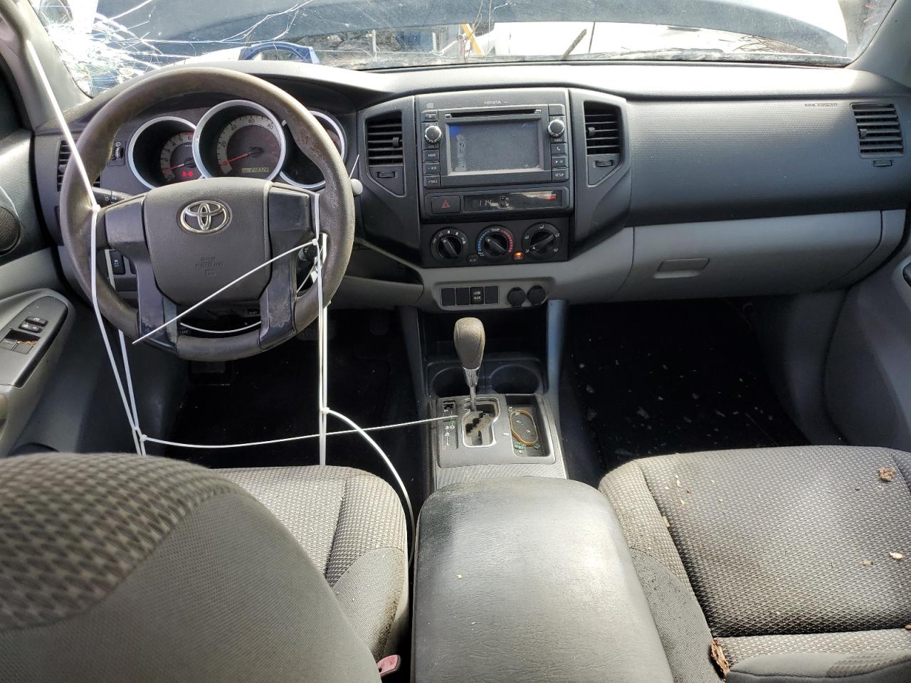 2013 Toyota Tacoma - Image 8