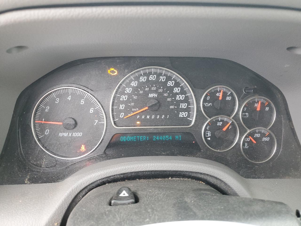 2008 GMC Envoy - Image 9