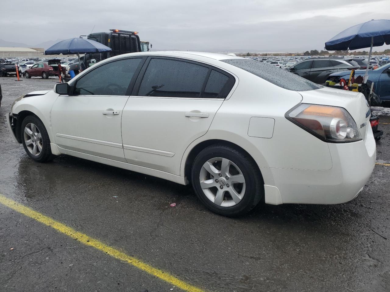 2009 Nissan Altima - Image 2