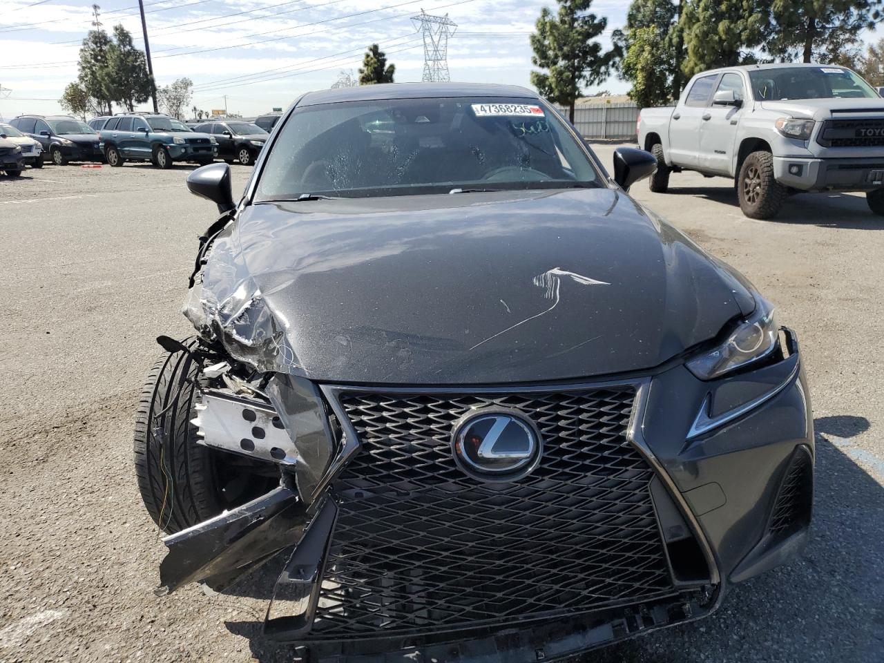 2018 Lexus IS - Image 5
