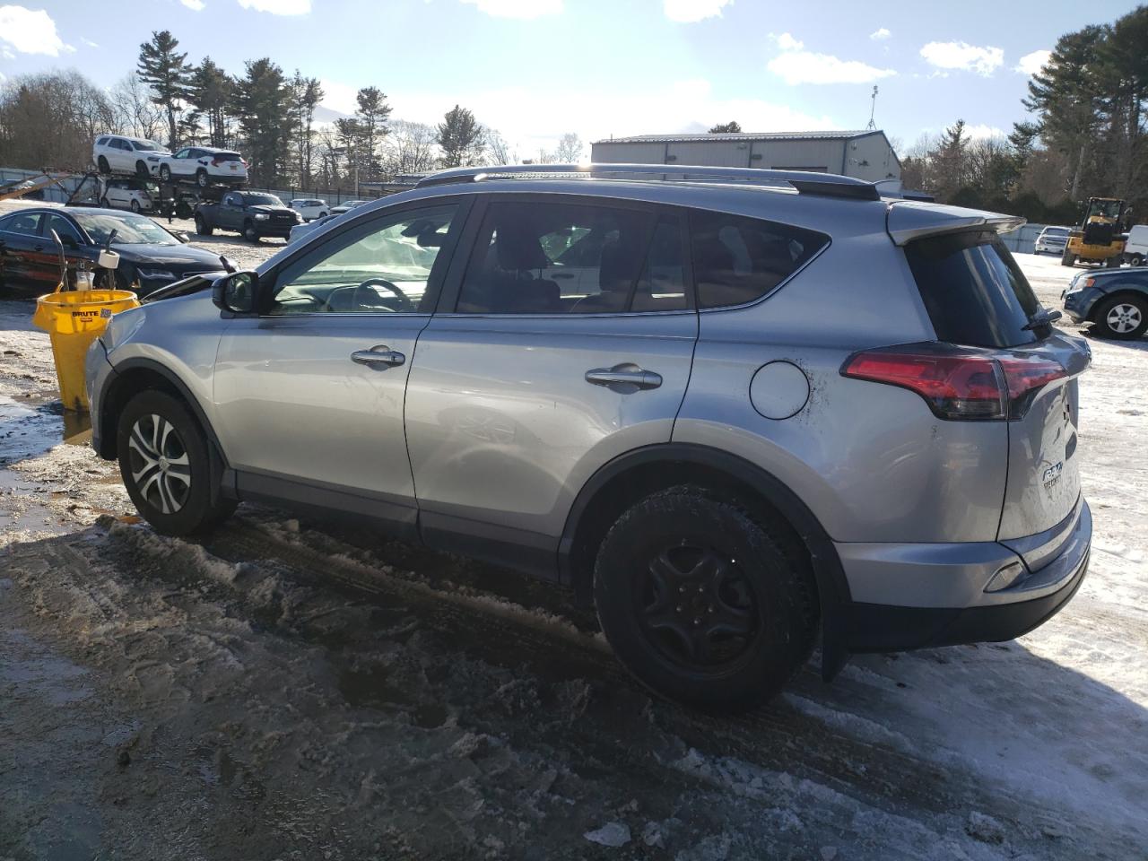 2018 Toyota RAV 4 - Image 2