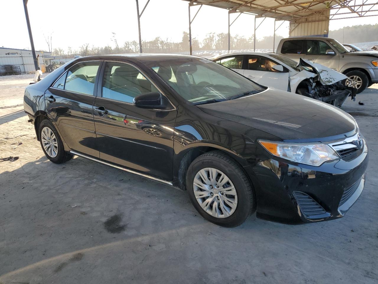 2013 Toyota Camry - Image 4