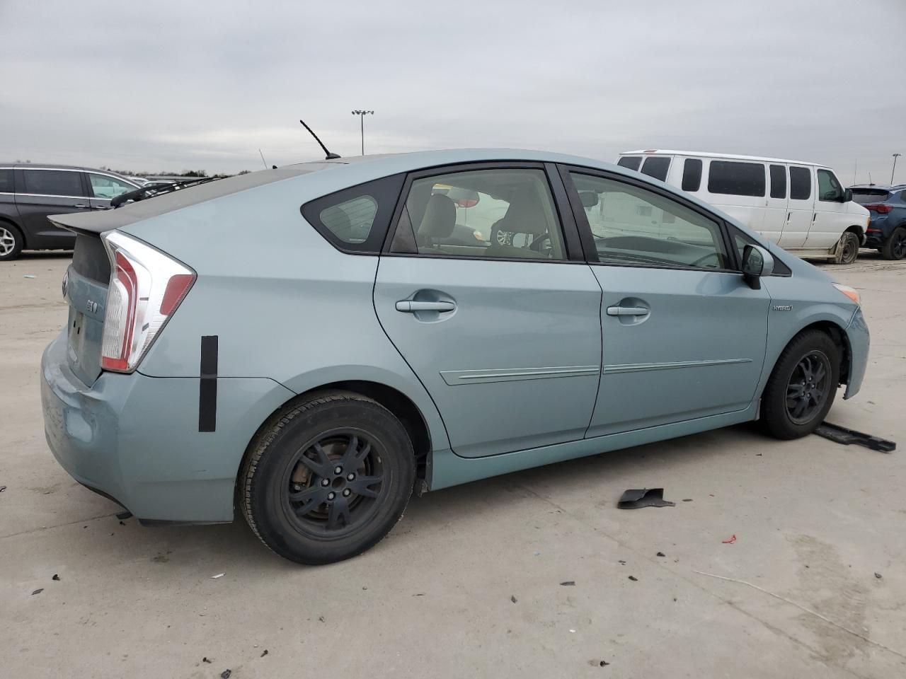 2014 Toyota Prius - Image 3