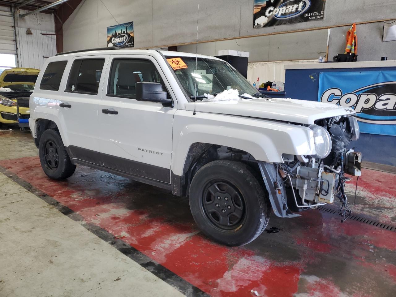 2017 Jeep Liberty (Patriot) - Image 4