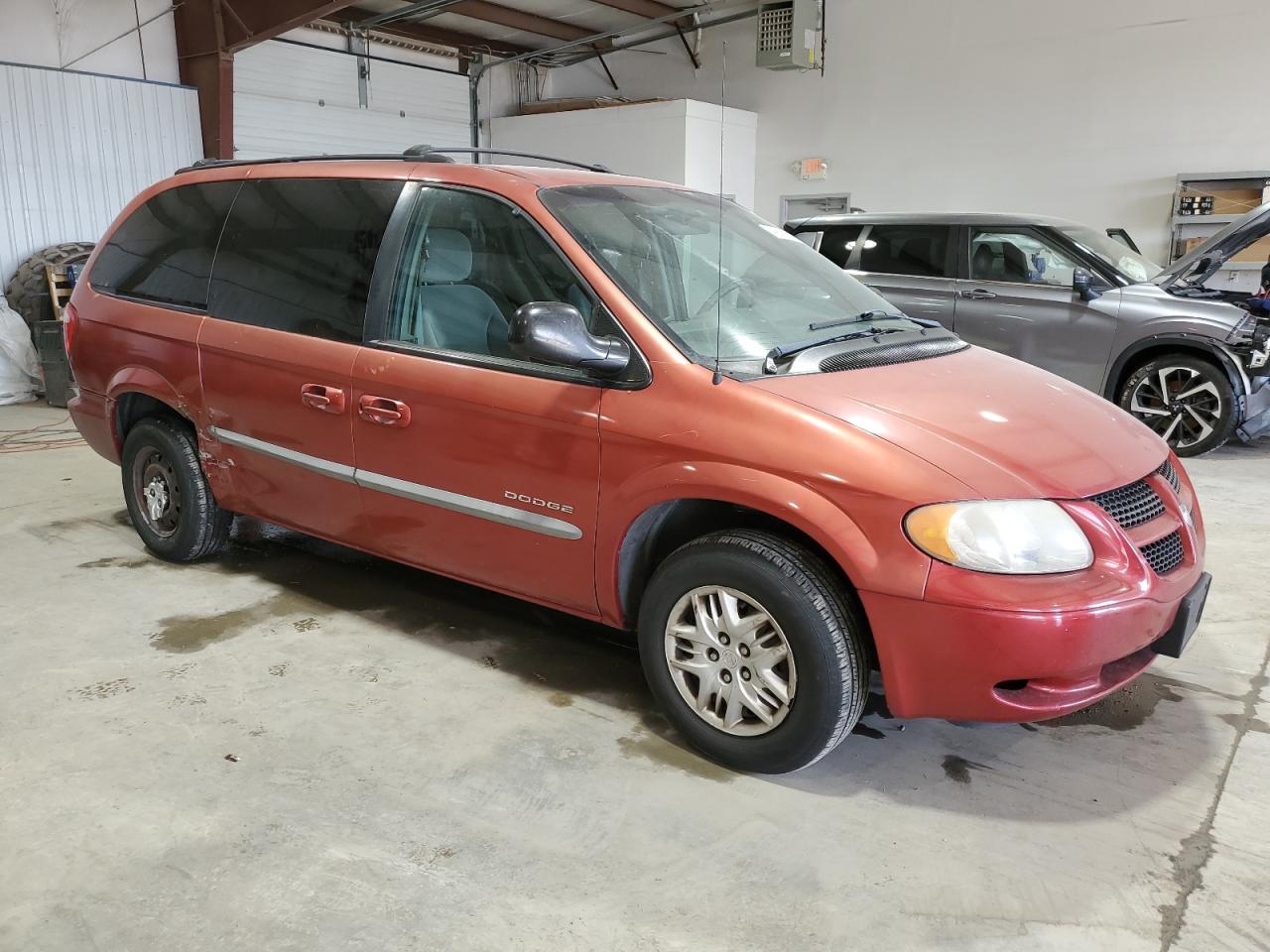 2001 Dodge Caravan - Image 4