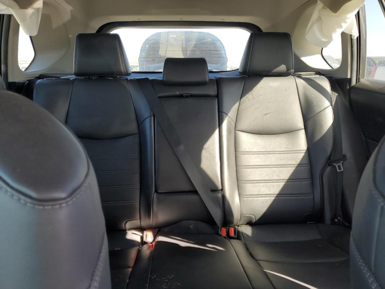 2022 Toyota RAV 4 - Image 10
