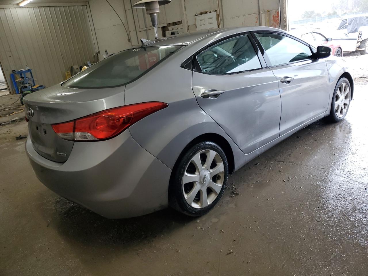 2012 Hyundai Elantra - Image 3