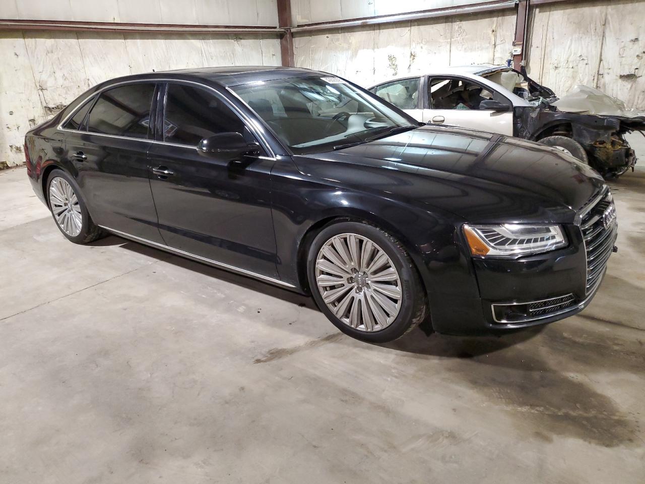 2015 Audi A8 - Image 4