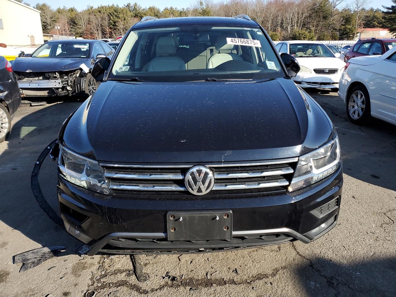 2018 Volkswagen Tiguan - Image 5