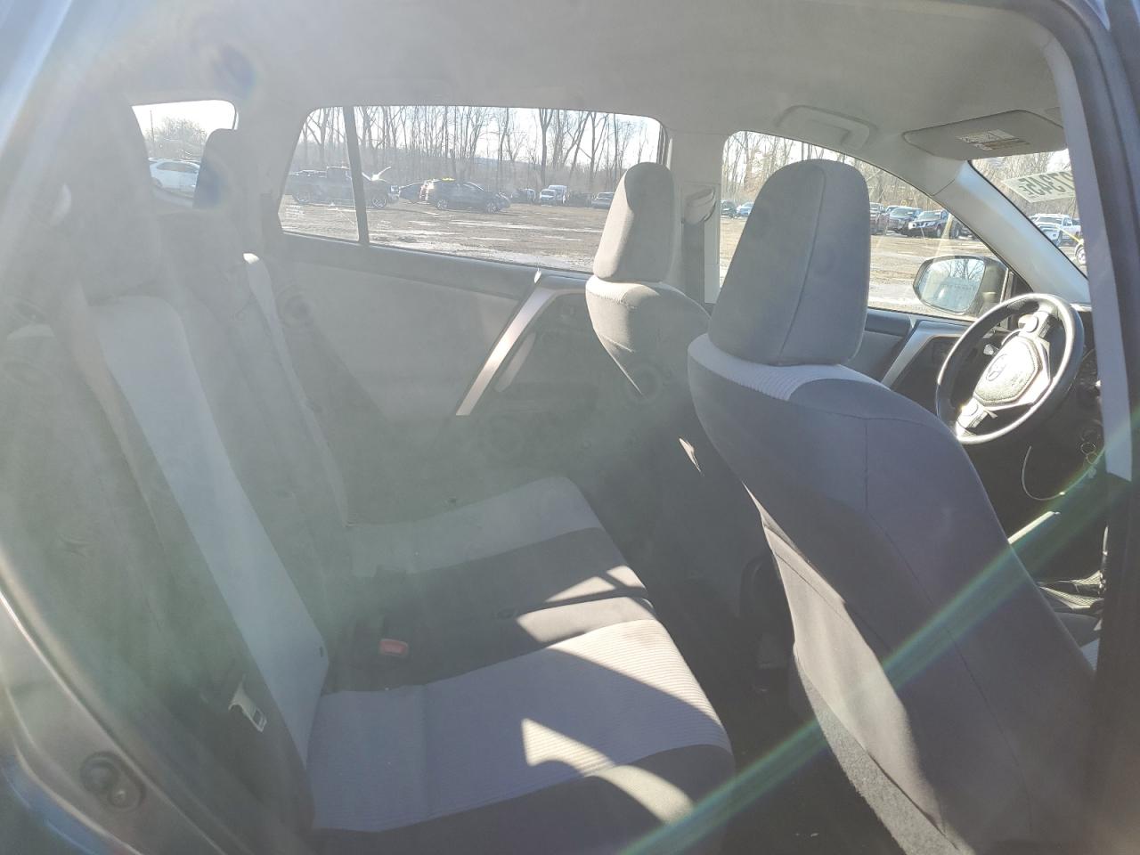 2014 Toyota RAV 4 - Image 10