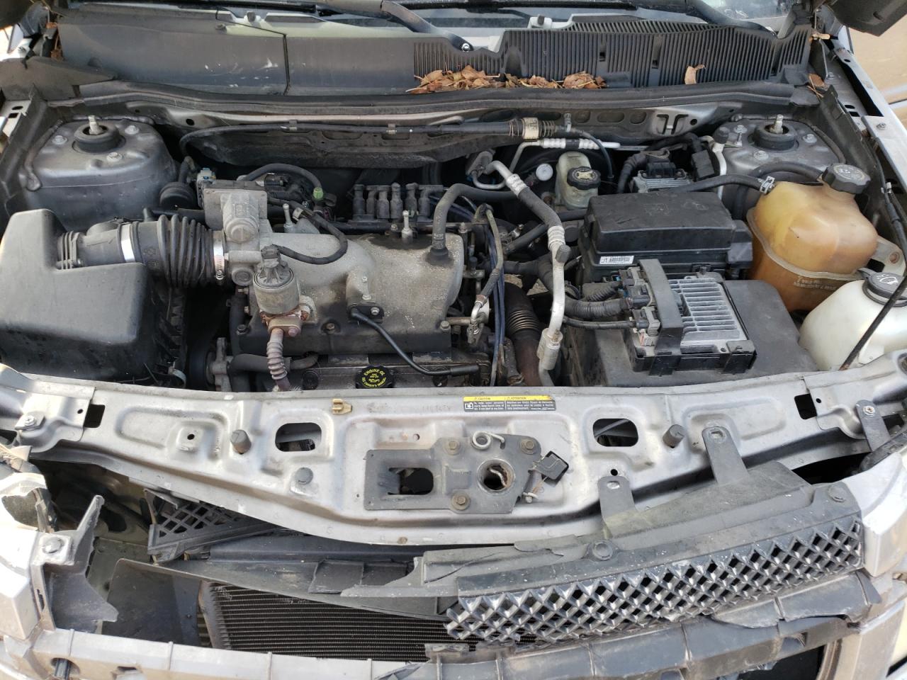 2005 Chevrolet Equinox - Image 13
