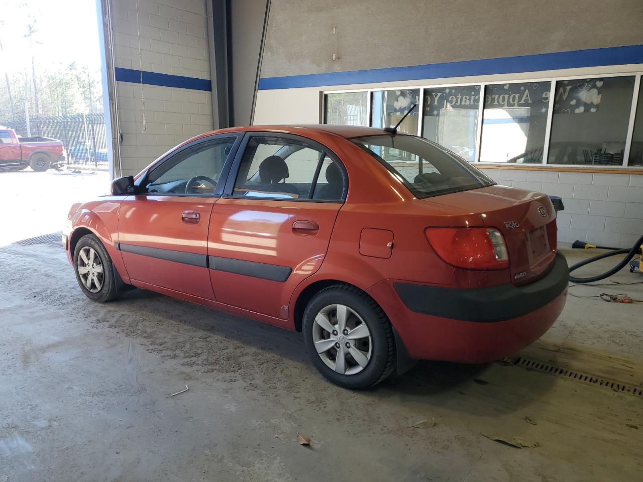 2009 Kia Rio - Image 2