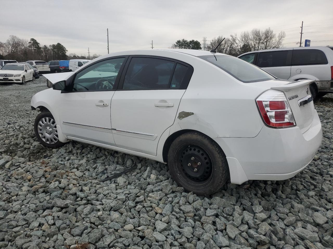 2012 Nissan Sentra - Image 2